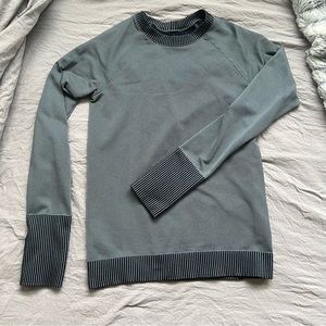 Lululemon long sleeve